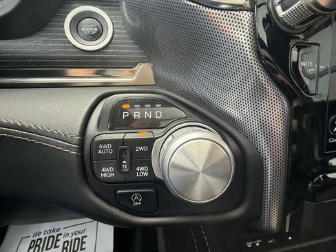 Used 2019 RAM 1500 Limited AWD/4WD image 30