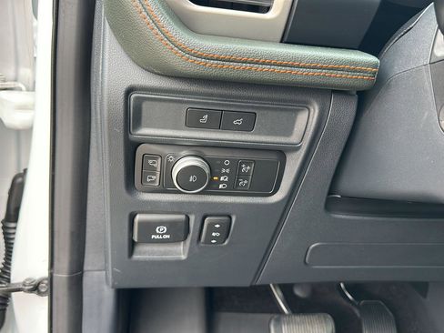 Used 2022 Ford Expedition Timberline image 14