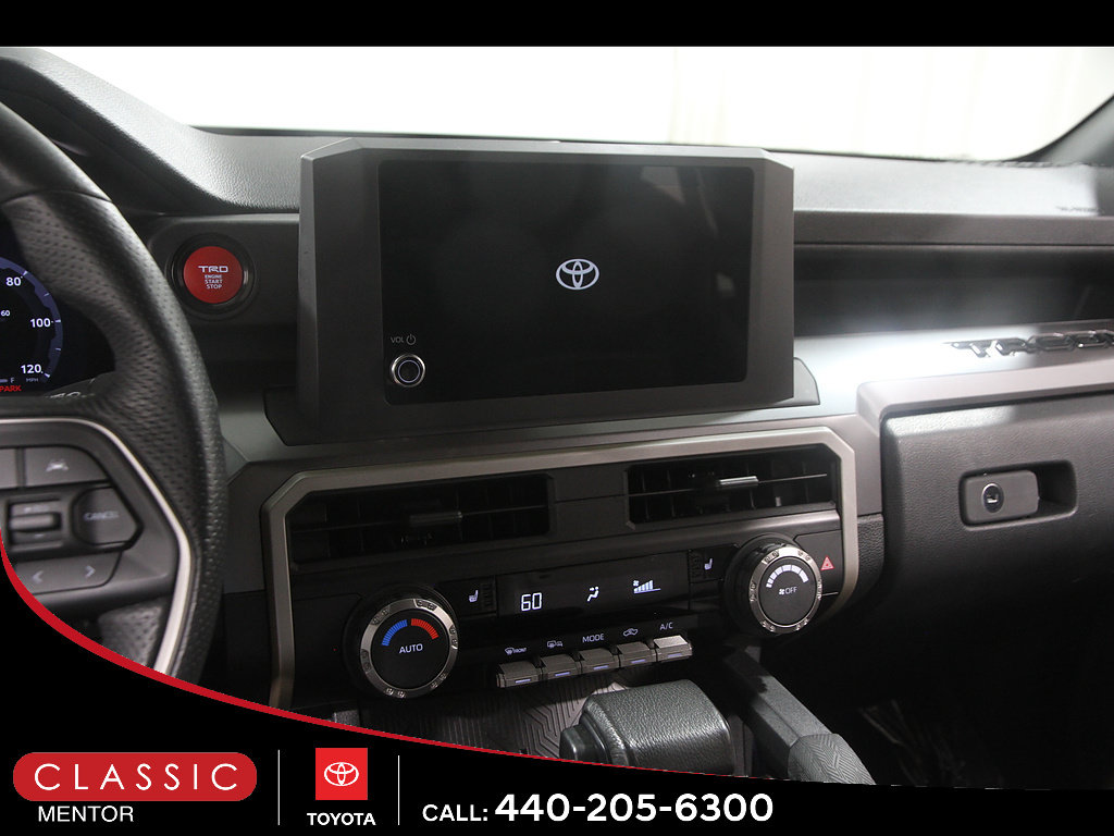 Certified 2025 Toyota Tacoma TRD Off-Road AWD/4WD image 9