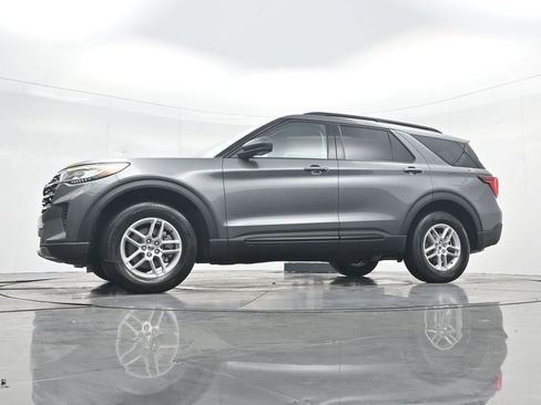 New 2026 Ford Explorer Active AWD/4WD image 33