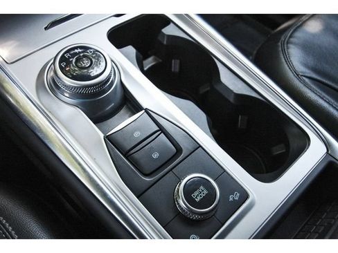 Used 2023 Ford Explorer Limited AWD/4WD image 27