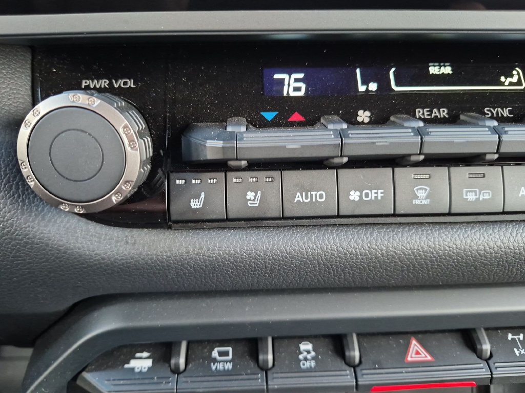 Used 2026 Toyota Sequoia TRD Pro AWD/4WD image 21