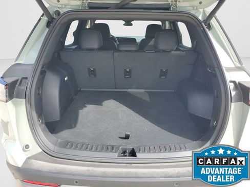 Used 2025 Chevrolet Equinox LT w/ Convenience Package II image 23