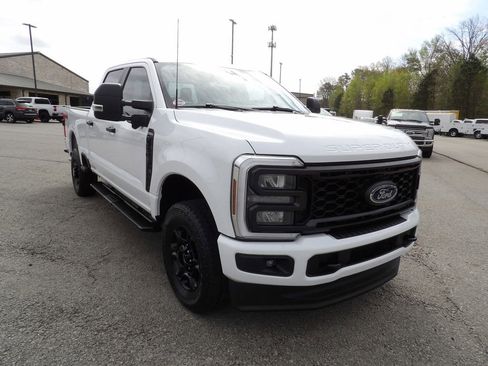 Used 2024 Ford F250 XL w/ STX Appearance Package AWD/4WD image 11