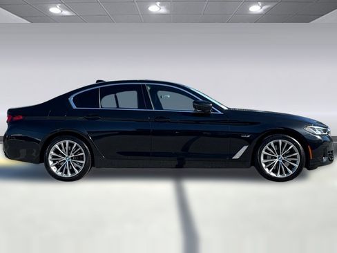 Used 2023 BMW 530e w/ Convenience Package RWD image 7