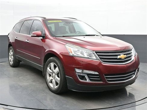 Used 2016 Chevrolet Traverse LTZ image 2