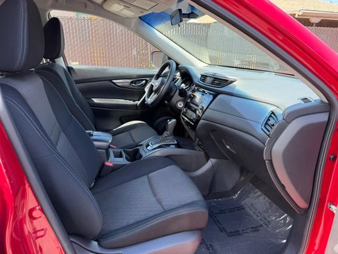Used 2017 Nissan Rogue S w/ S Appearance Package AWD/4WD image 14