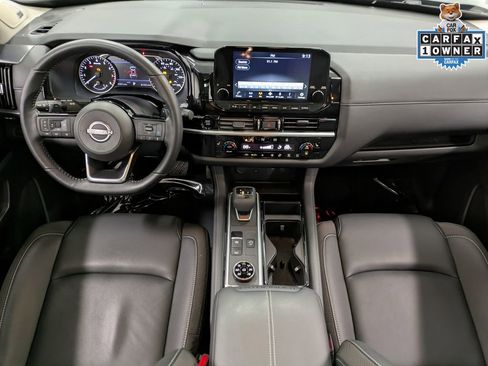 Used 2025 Nissan Pathfinder SL w/ SL Premium Package image 23