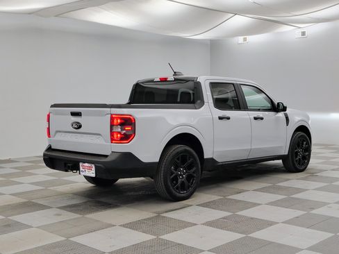 Used 2025 Ford Maverick XLT w/ Black Appearance Package AWD/4WD image 10