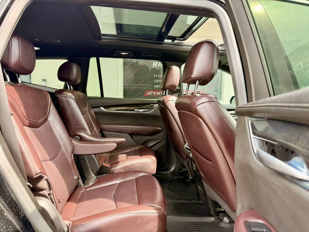 Used 2022 Cadillac XT6 Premium Luxury AWD/4WD image 22
