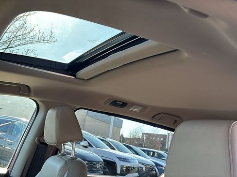 Used 2021 Honda Odyssey EX-L image 25