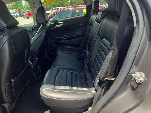 Used 2023 Ford Edge SEL AWD/4WD image 4