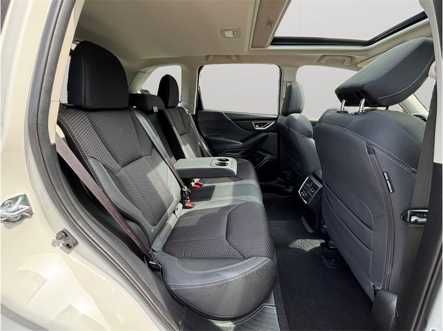 Used 2024 Subaru Forester Premium AWD/4WD image 40