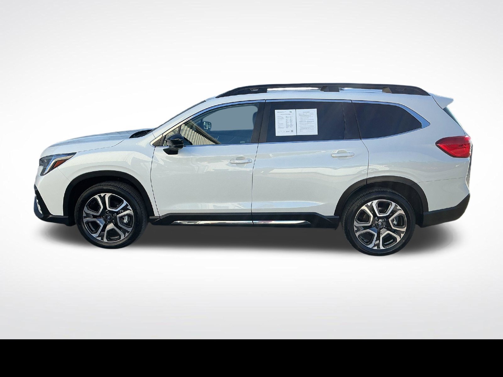 Certified 2026 Subaru Ascent Limited AWD/4WD image 2