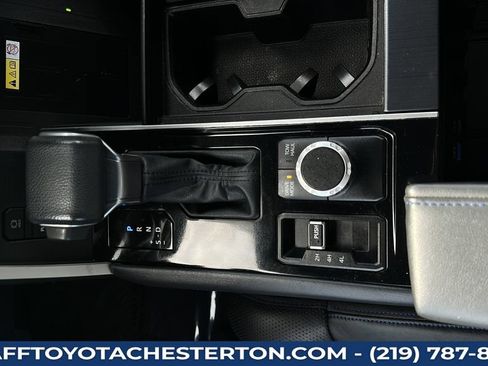 Used 2022 Toyota Tundra Platinum w/ Advanced Package AWD/4WD image 20