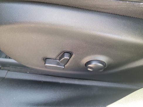 Used 2022 Jeep Cherokee Trailhawk image 19