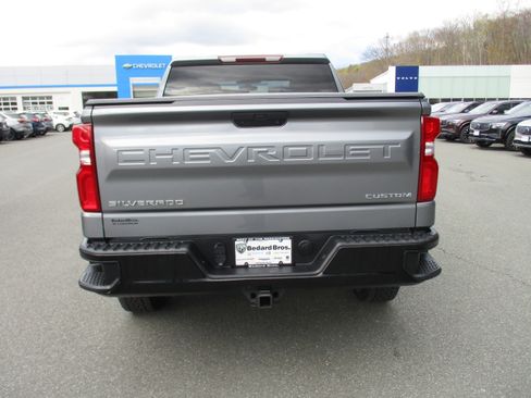 Certified 2022 Chevrolet Silverado 1500 Custom Trail Boss AWD/4WD image 6