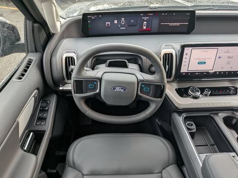 New 2027 Ford Expedition Active RWD image 12