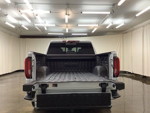 New 2026 GMC Sierra 1500 Denali w/ Denali Reserve Package image 10