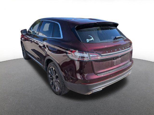 Used 2023 Lincoln Nautilus Reserve w/ Luxury Package AWD/4WD image 3