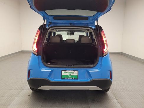 Used 2024 Kia Soul EX image 29