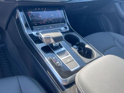 New 2026 Audi Q7 2.0T Premium image 25