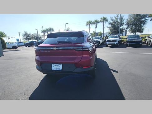 New 2026 Chevrolet Equinox EV LT image 22