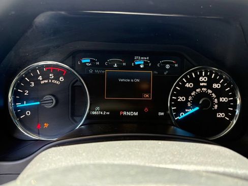 Used 2018 Ford F150 Lariat w/ Equipment Group 501A Mid AWD/4WD image 20