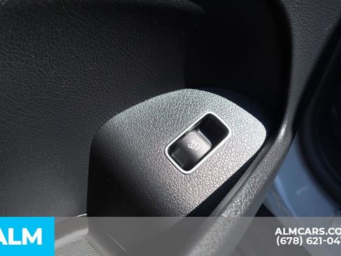 Used 2024 Mercedes-Benz GLE 350 4MATIC image 21