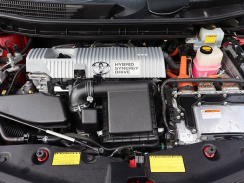 Used 2012 Toyota Prius V Three image 39