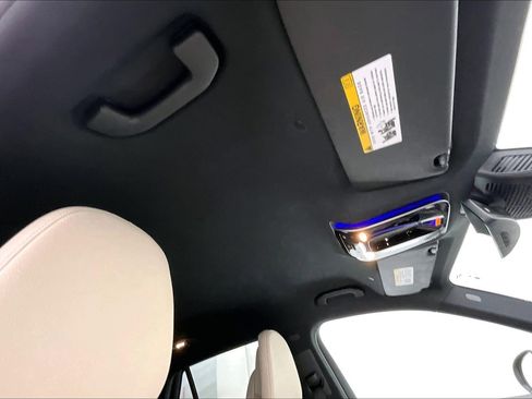 Certified 2023 Mercedes-Benz GLC 300 image 28