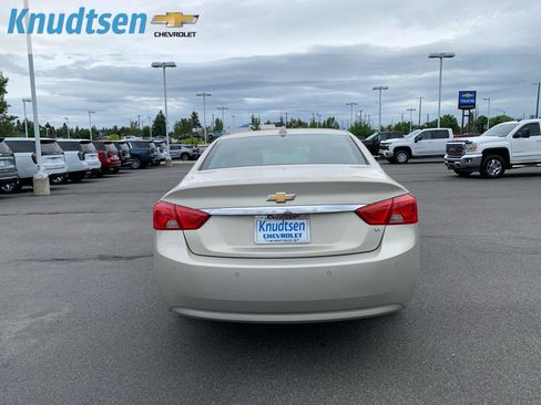 Used 2014 Chevrolet Impala LT w/ Premium Seating Package FWD image 6