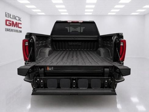 New 2026 GMC Sierra 2500 Denali Ultimate AWD/4WD image 9