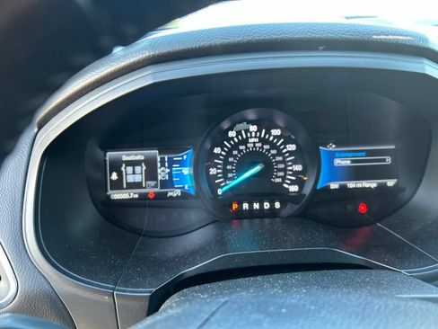Used 2022 Ford Edge Titanium AWD/4WD image 27