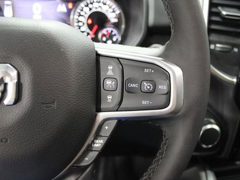 Used 2025 RAM 1500 Big Horn AWD/4WD image 37