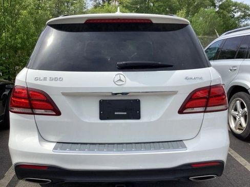 Used 2017 Mercedes-Benz GLE 350 4MATIC image 2