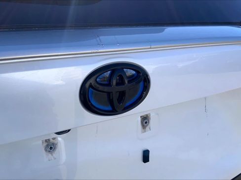 Used 2023 Toyota RAV4 XSE w/ Weather Package image 32