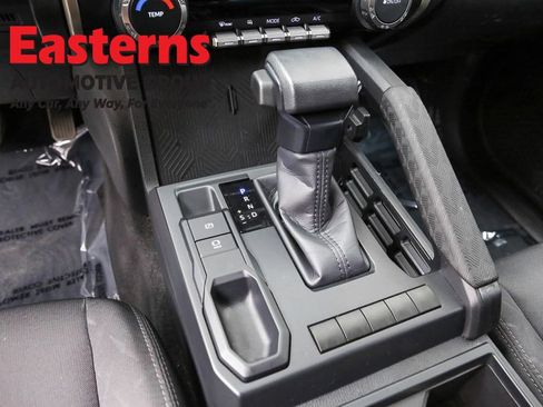 Used 2024 Toyota Tacoma SR image 13