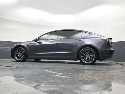Used 2019 Tesla Model 3 Standard Range Plus RWD image 34