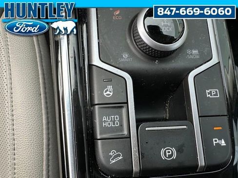 Used 2023 Kia Sorento SX Prestige image 23