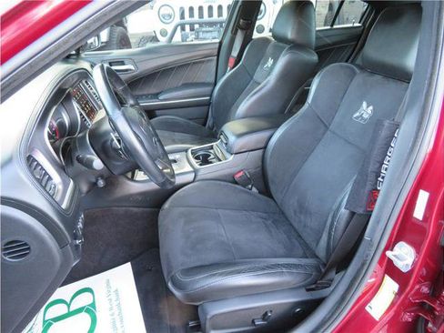 Used 2019 Dodge Charger Scat Pack w/ Plus Group image 3