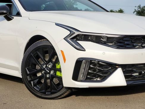 New 2026 Kia K5 GT image 3