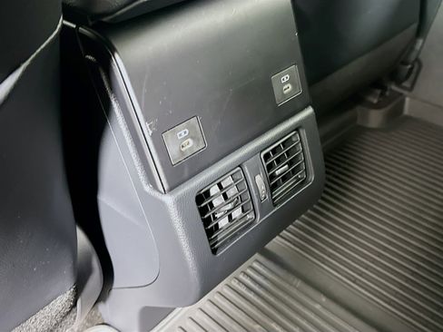 Used 2023 Toyota bZ4X AWD image 26