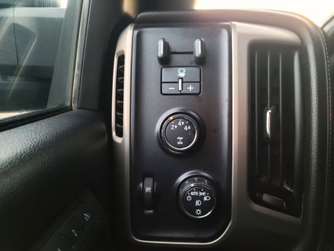 Used 2015 GMC Sierra 2500 Denali w/ Duramax Plus Package image 13