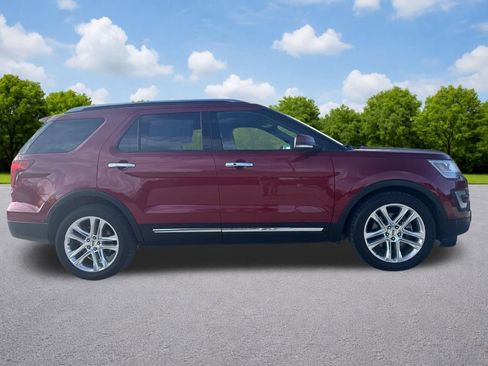 Used 2016 Ford Explorer Limited image 10