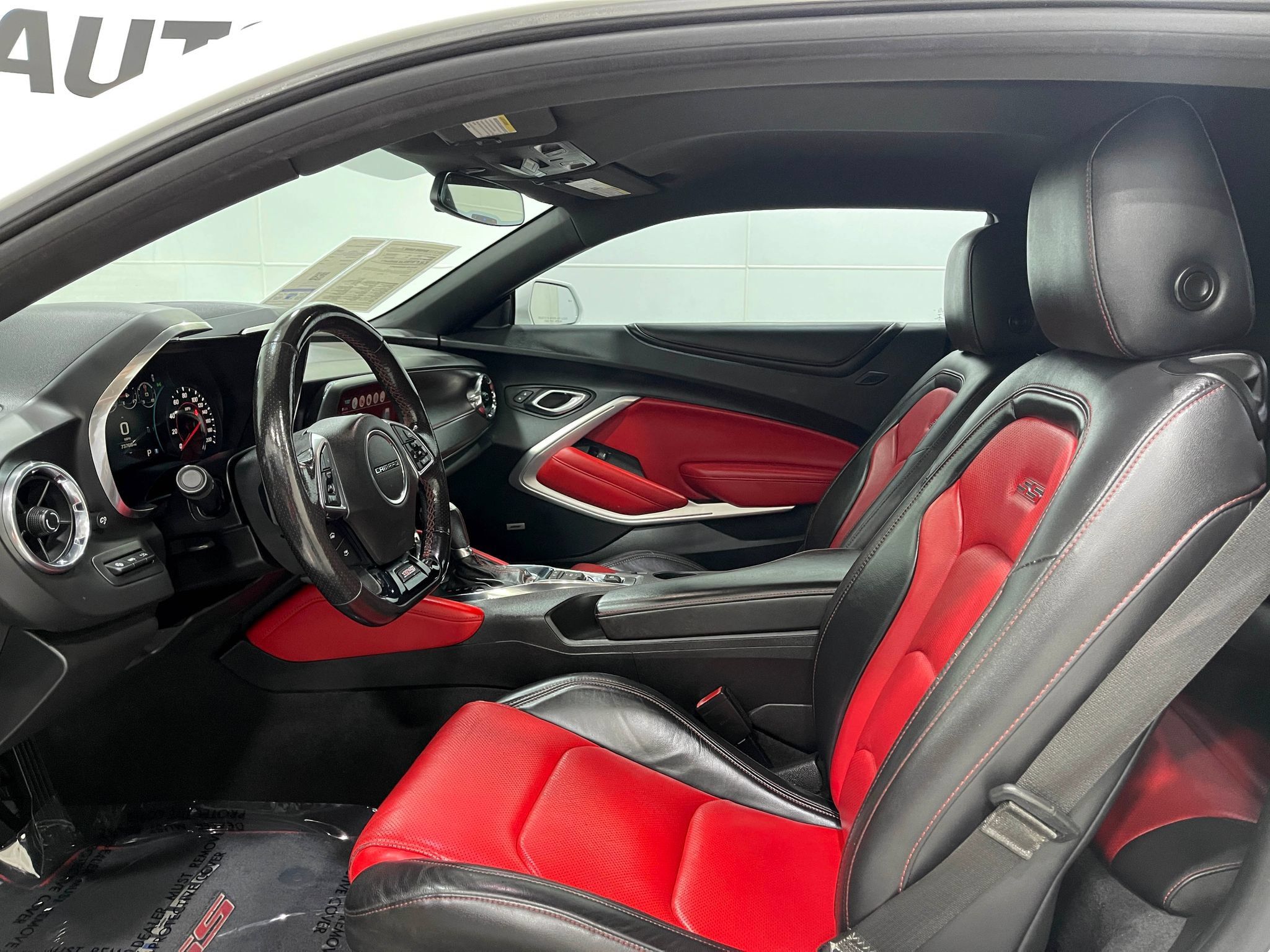 Used 2018 Chevrolet Camaro SS RWD image 12