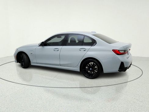 Used 2023 BMW 330e w/ M Sport Package RWD image 13