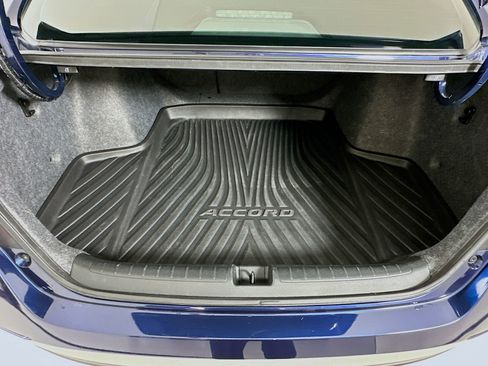 Used 2020 Honda Accord EX-L image 26