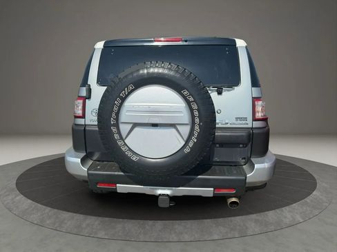 Used 2010 Toyota FJ Cruiser 4WD image 7