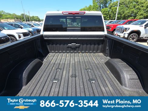 New 2026 Chevrolet Silverado 2500 LT w/ Trail Boss Package AWD/4WD image 8